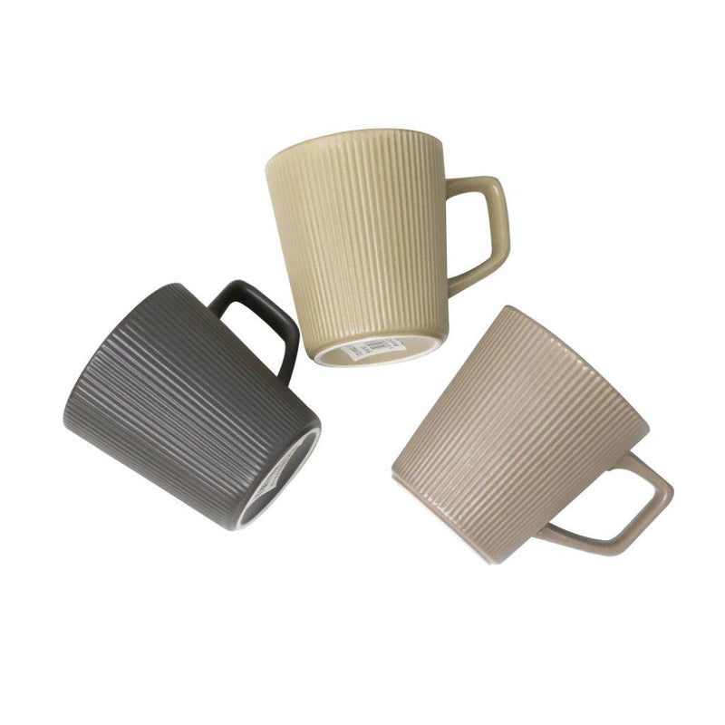 Coloured Ceramic Coffee Mug with Lid Plain Print Design 9.5*10.5 cm (Ctn Box 48 units)