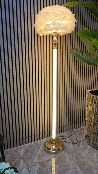 Home Decor Floor Lamp Metal Base Feather Shade 40*163 cm (Ctn Box 2 units)